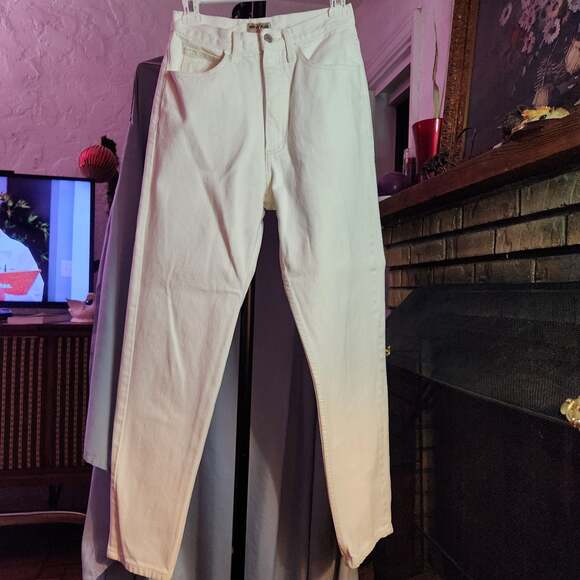 Guess Denim - Vintage 90s Guess Jeans USA Made Cream White High Waisted Tapered Leg Denim 29